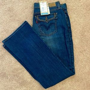 NWT Levi’s Bootcut Jeans